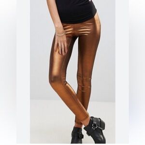 Miss Nikki Metallic Bronze Leggings size M.